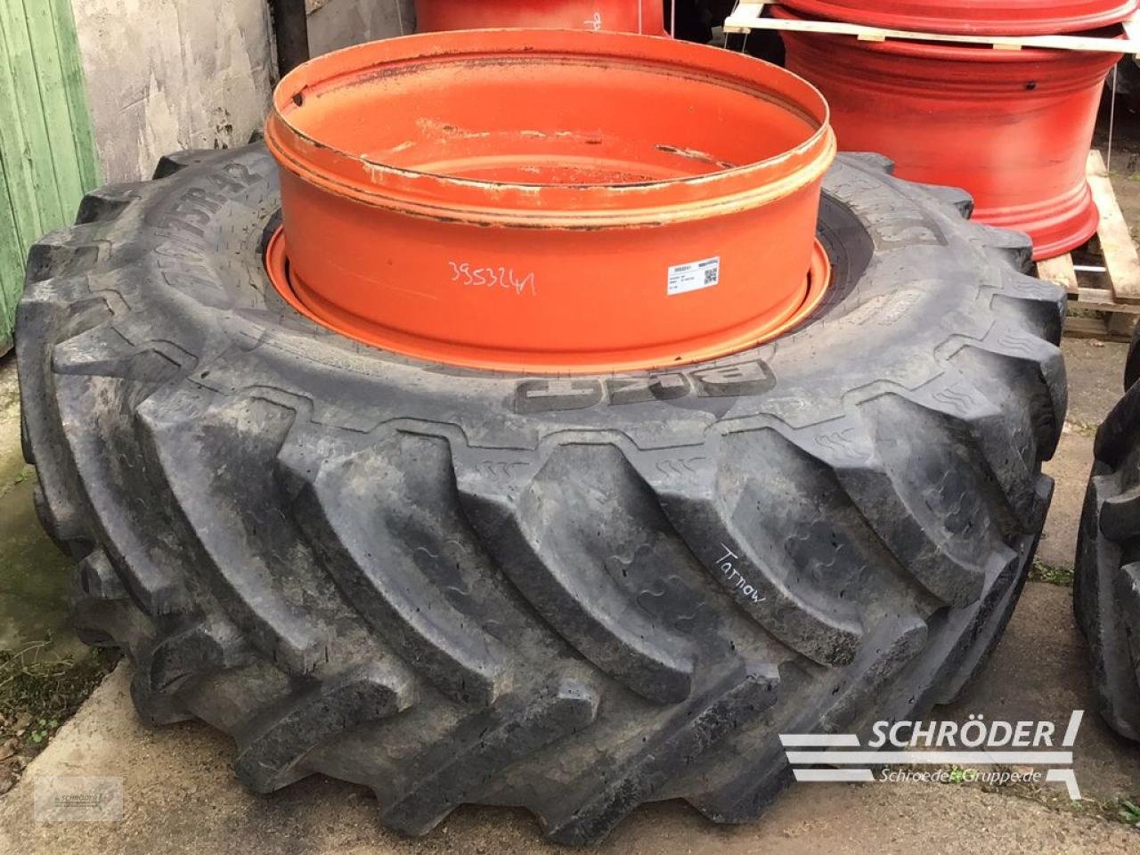 Zwillingsrad του τύπου BKT ZWILLINGSRÄDER 710/75 R42 + VERSCHLÜSSE, Gebrauchtmaschine σε Penzlin (Φωτογραφία 5)