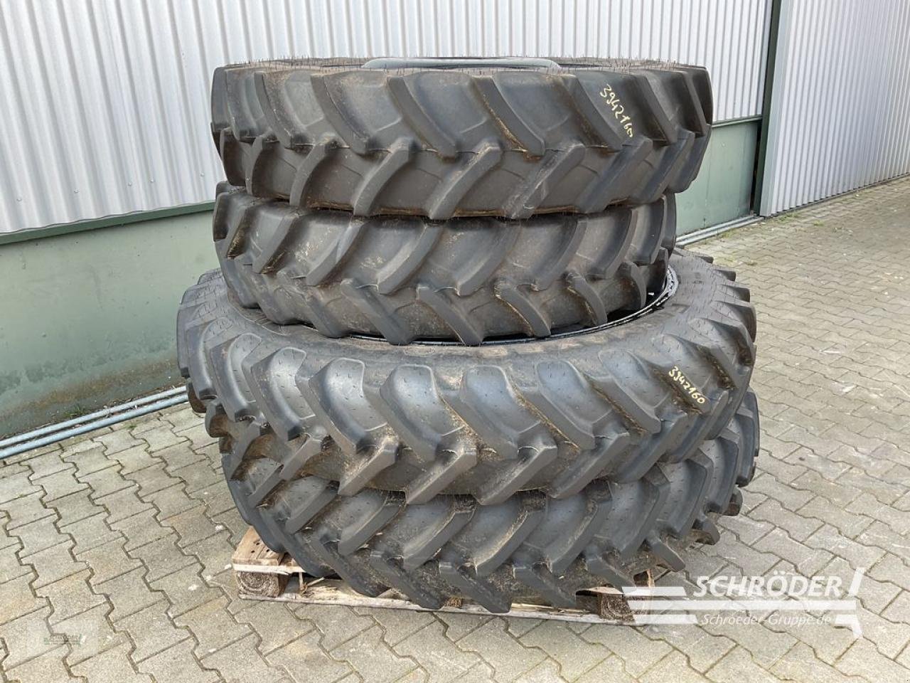 Zwillingsrad typu Ceat 340/85R48 + 380/85R34 FÜR CLAAS ARION, Gebrauchtmaschine v Wildeshausen (Obrázek 4)