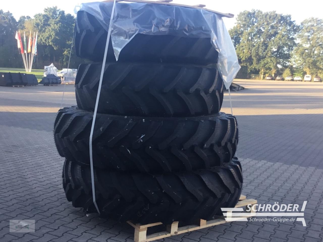 Zwillingsrad typu Ceat PFLEGEBEREIFUNG 460/85 R30 / 480/80 R46, Gebrauchtmaschine v Lastrup (Obrázek 2)