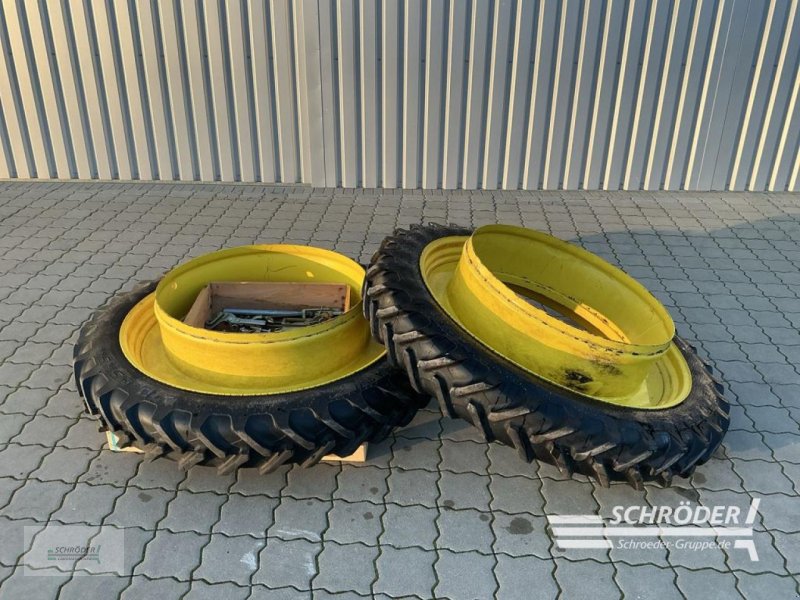 Zwillingsrad du type Ceat ZWILLINGSRÄDER 270/95 R 54 + VERSCHLÜSSE, Gebrauchtmaschine en Hemmoor