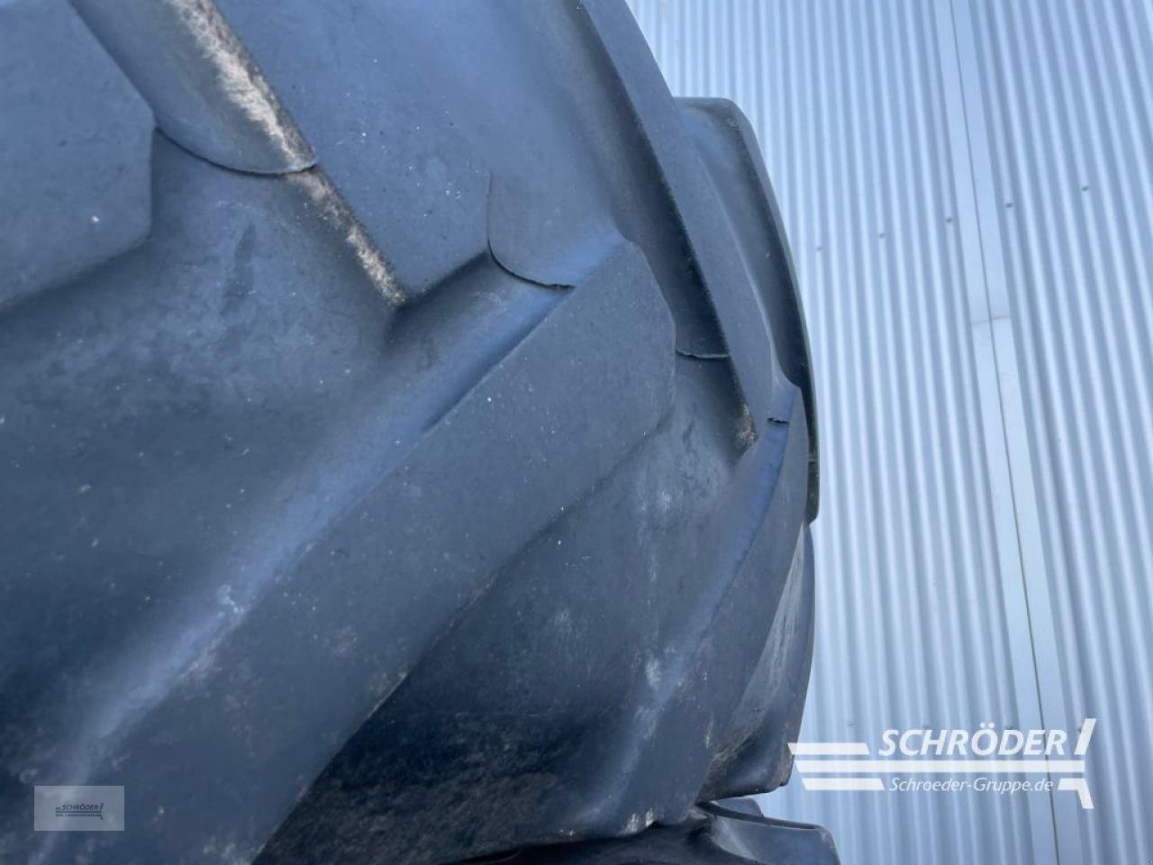 Zwillingsrad des Typs Continental 420/85 R28 + 520/85 R42, Gebrauchtmaschine in Wildeshausen (Bild 9)