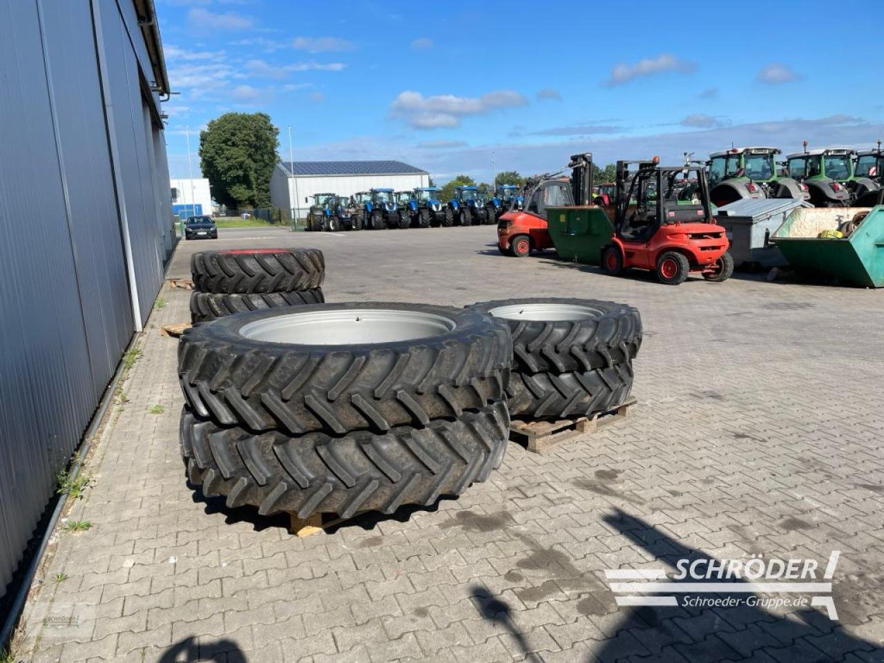 Zwillingsrad типа Deutz-Fahr PFLEGERÄDER 320/90 R32 + 380/90 R46, Gebrauchtmaschine в Wildeshausen (Фотография 3)