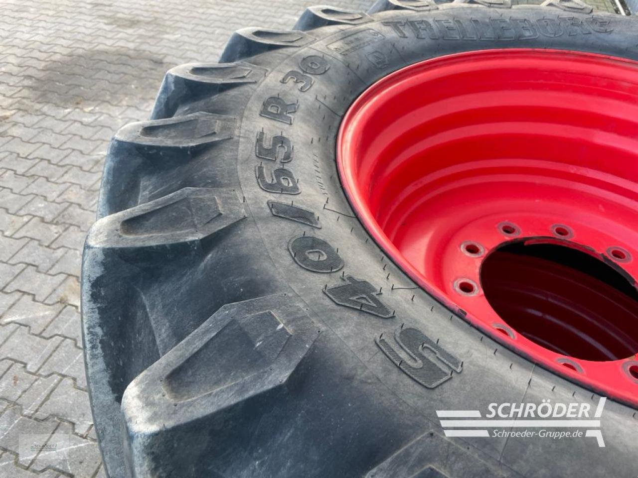 Zwillingsrad des Typs Fendt 2 X 540/65 R30 TRELLEBORG, Gebrauchtmaschine in Wildeshausen (Bild 7)