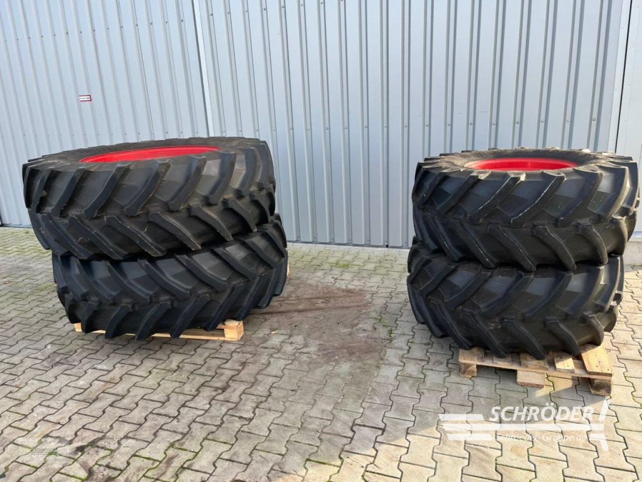 Zwillingsrad του τύπου Fendt 2X 540/65 R24 + 2X 600/65 R38, Gebrauchtmaschine σε Scharrel (Φωτογραφία 1)