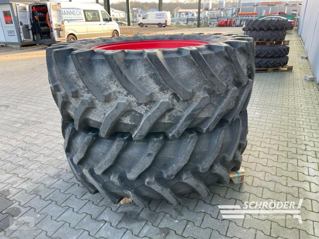 Zwillingsrad του τύπου Fendt 2X 580/70 R42 TRELLEBORG, Gebrauchtmaschine σε Wildeshausen (Φωτογραφία 4)