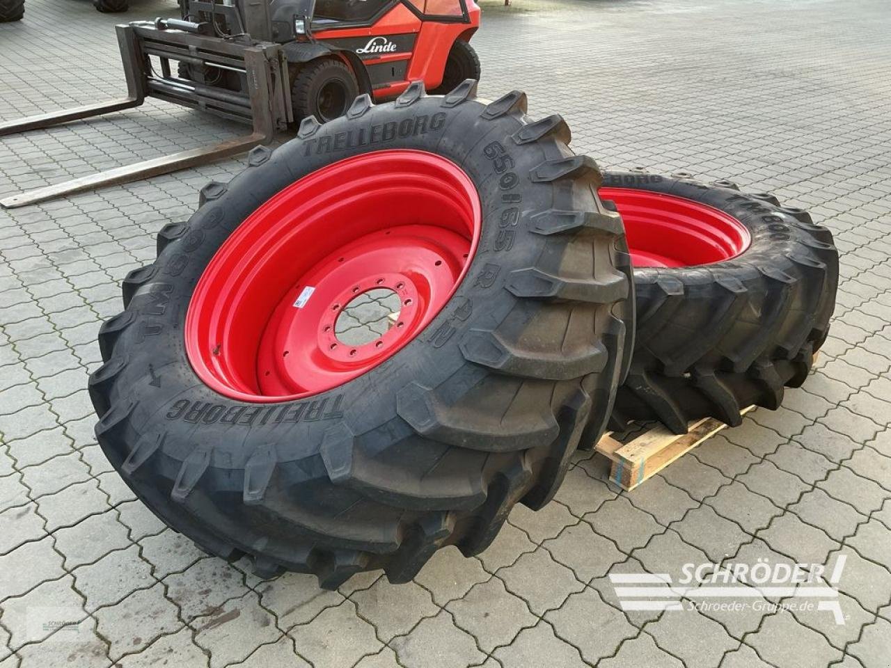 Zwillingsrad του τύπου Fendt 2X 650/65 R42 TRELLEBORG, Gebrauchtmaschine σε Hemmoor (Φωτογραφία 3)