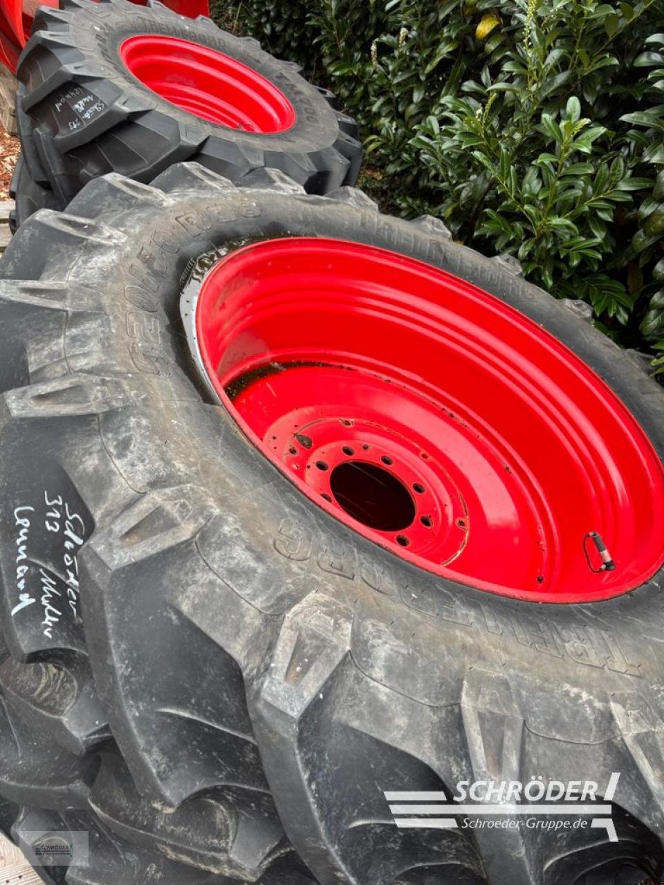 Zwillingsrad des Typs Fendt 480/70 R24 + 520/70 R38 TRELLEBORG, Gebrauchtmaschine in Hemmoor (Bild 2)
