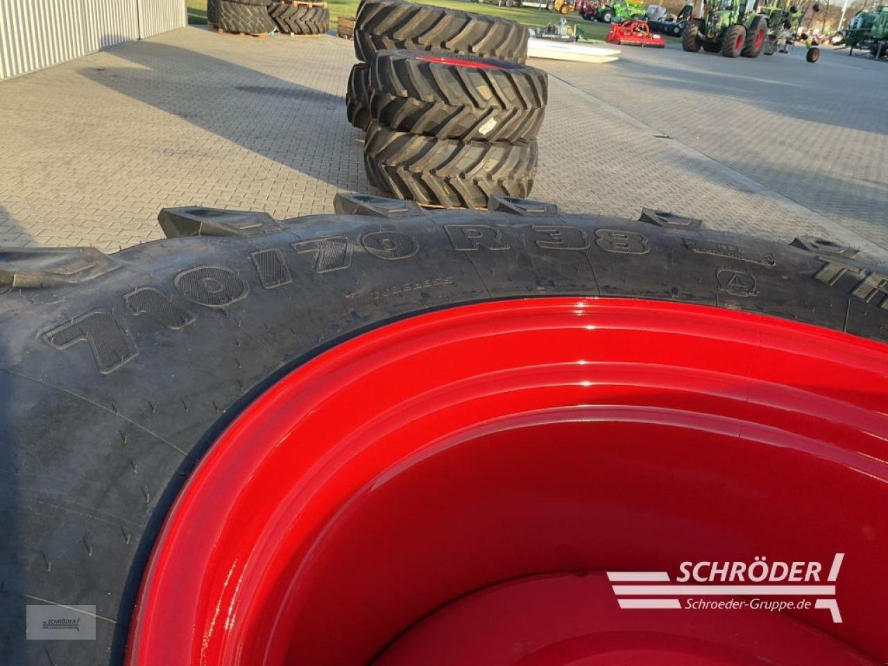 Zwillingsrad van het type Fendt 600/65 R28 + 710/70 R38 TRELLEBORG, Gebrauchtmaschine in Holdorf (Foto 9)