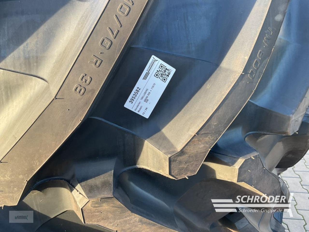 Zwillingsrad van het type Fendt 600/65 R28 + 710/70 R38 TRELLEBORG, Gebrauchtmaschine in Holdorf (Foto 11)