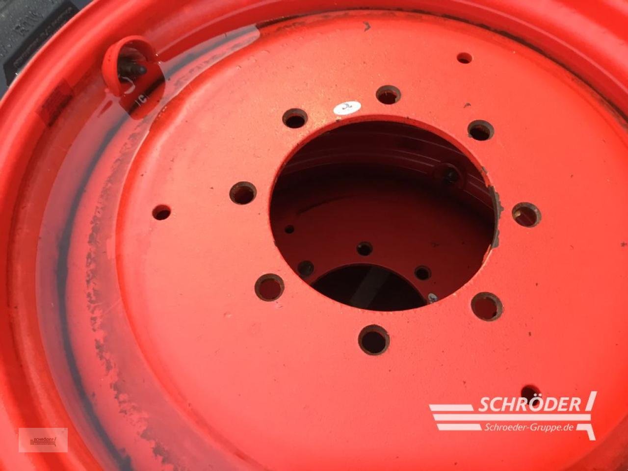 Zwillingsrad типа Fendt KOMPLETTRÄDER 380/70R28 + 420/85R38 BKT, Gebrauchtmaschine в Wildeshausen (Фотография 7)