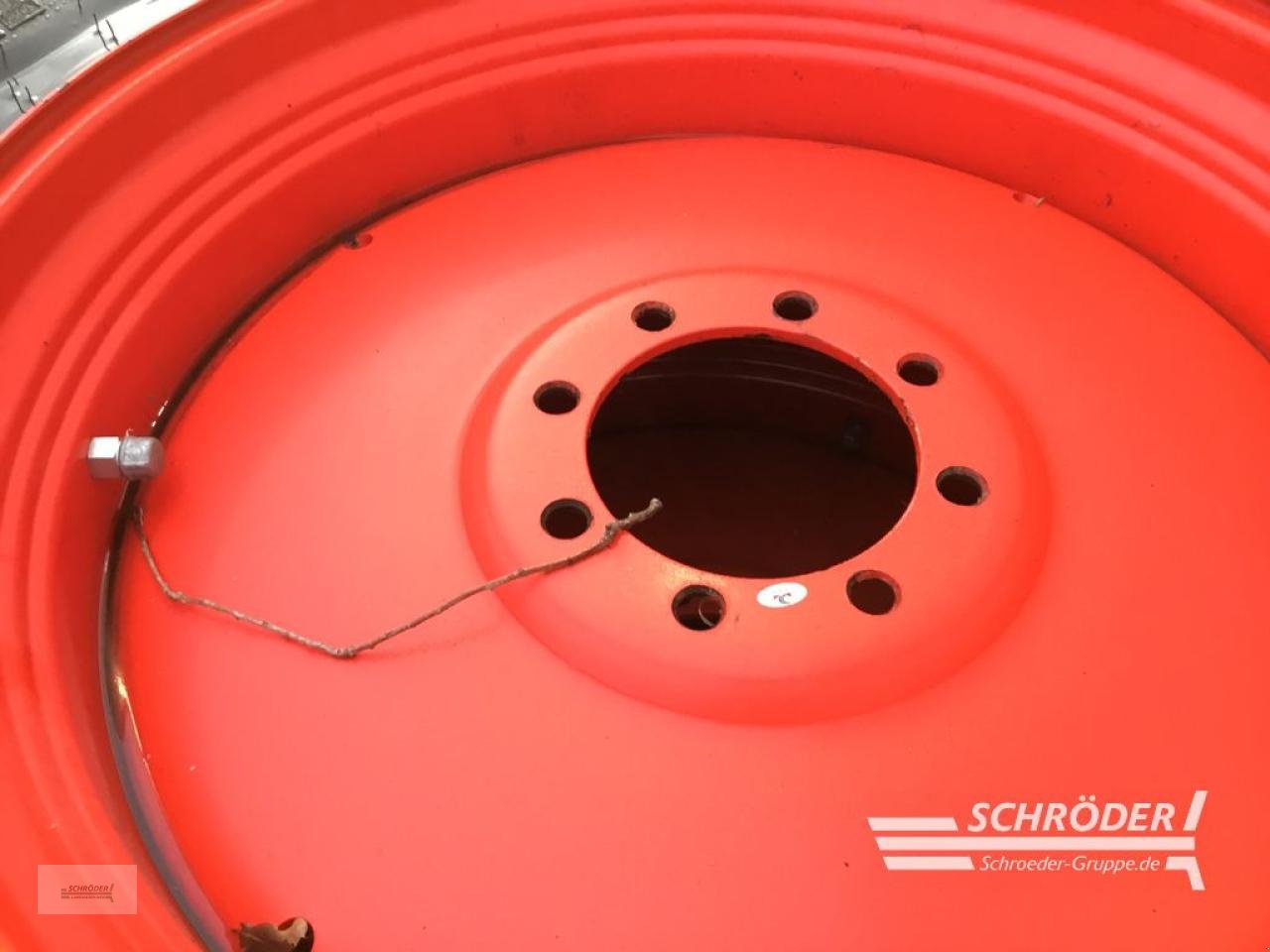 Zwillingsrad типа Fendt KOMPLETTRÄDER 380/70R28 + 420/85R38 BKT, Gebrauchtmaschine в Wildeshausen (Фотография 10)