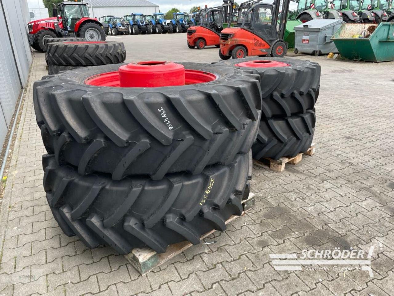 Zwillingsrad typu Fendt KOMPLETTRÄDER 480/70R24 + 520/70R38 CEAT, Gebrauchtmaschine v Wildeshausen (Obrázek 3)