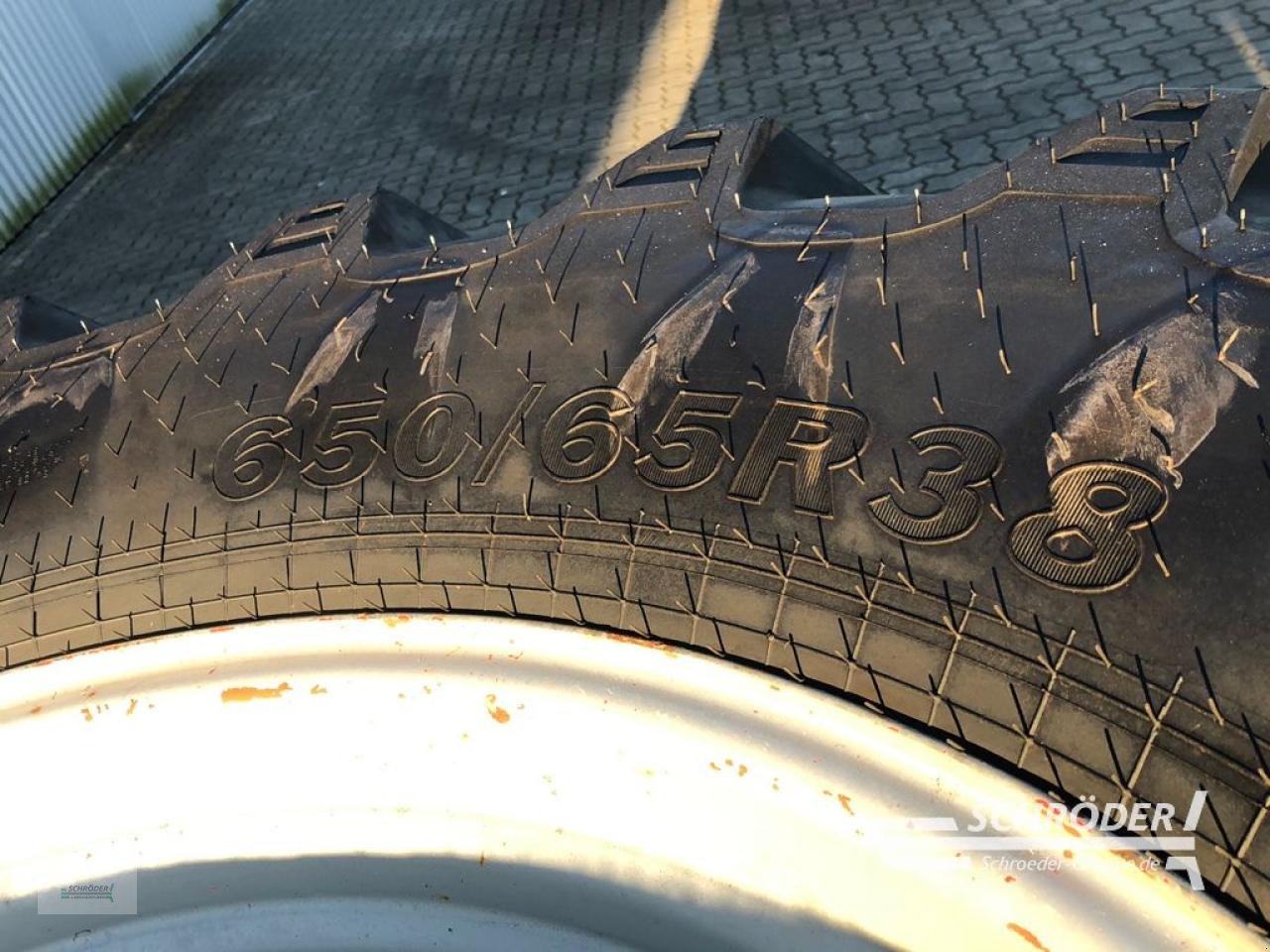 Zwillingsrad typu Fendt KOMPLETTRÄDER 540/65 R28 + 650/65 R38, Gebrauchtmaschine v Ahlerstedt (Obrázek 7)