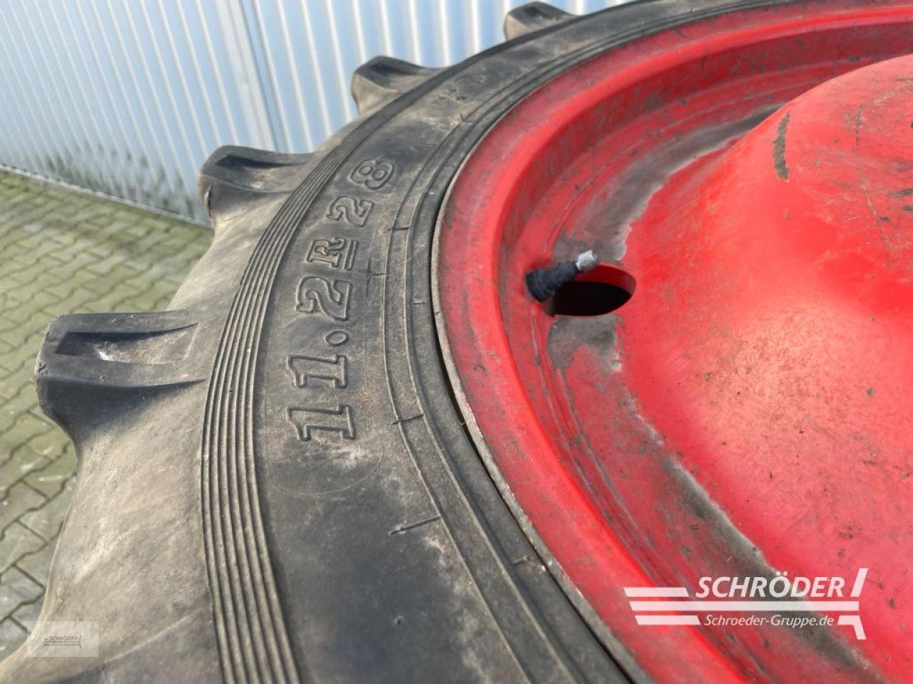 Zwillingsrad des Typs Fendt PFLEGEBEREIFUNG 270/95 R46 + 11.2 R28, Gebrauchtmaschine in Wildeshausen (Bild 10)