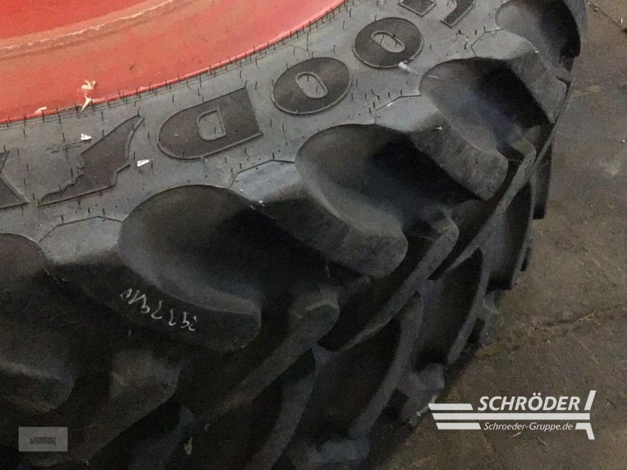 Zwillingsrad del tipo Fendt PFLEGERÄDER  2X320/85R38 + 2X320/105R54, Gebrauchtmaschine In Penzlin (Immagine 8)