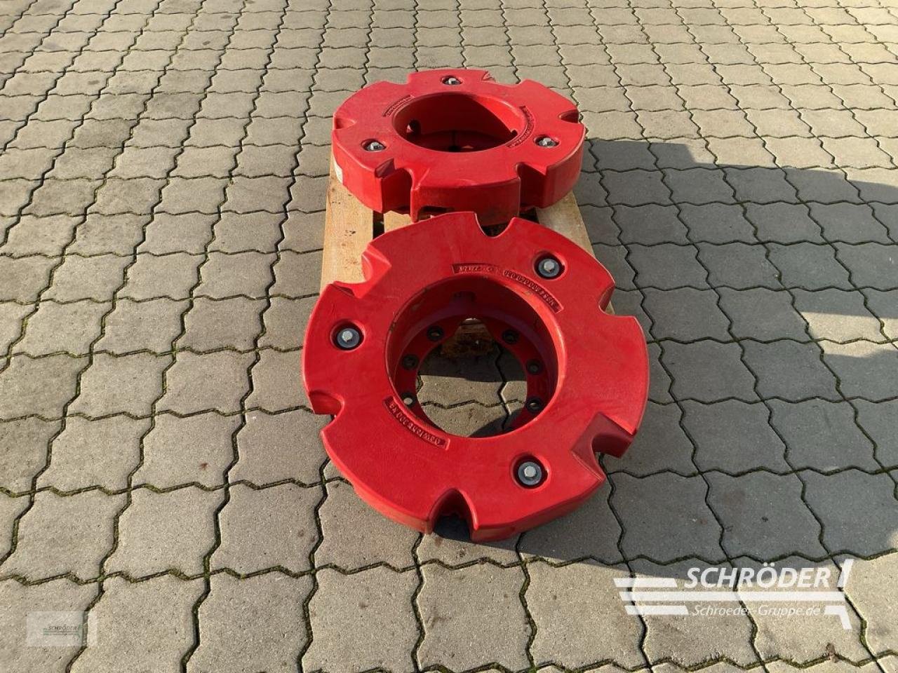 Zwillingsrad типа Fendt RADGEWICHTE 2X 300 KG + TRÄGERPLATTEN, Gebrauchtmaschine в Hemmoor (Фотография 2)