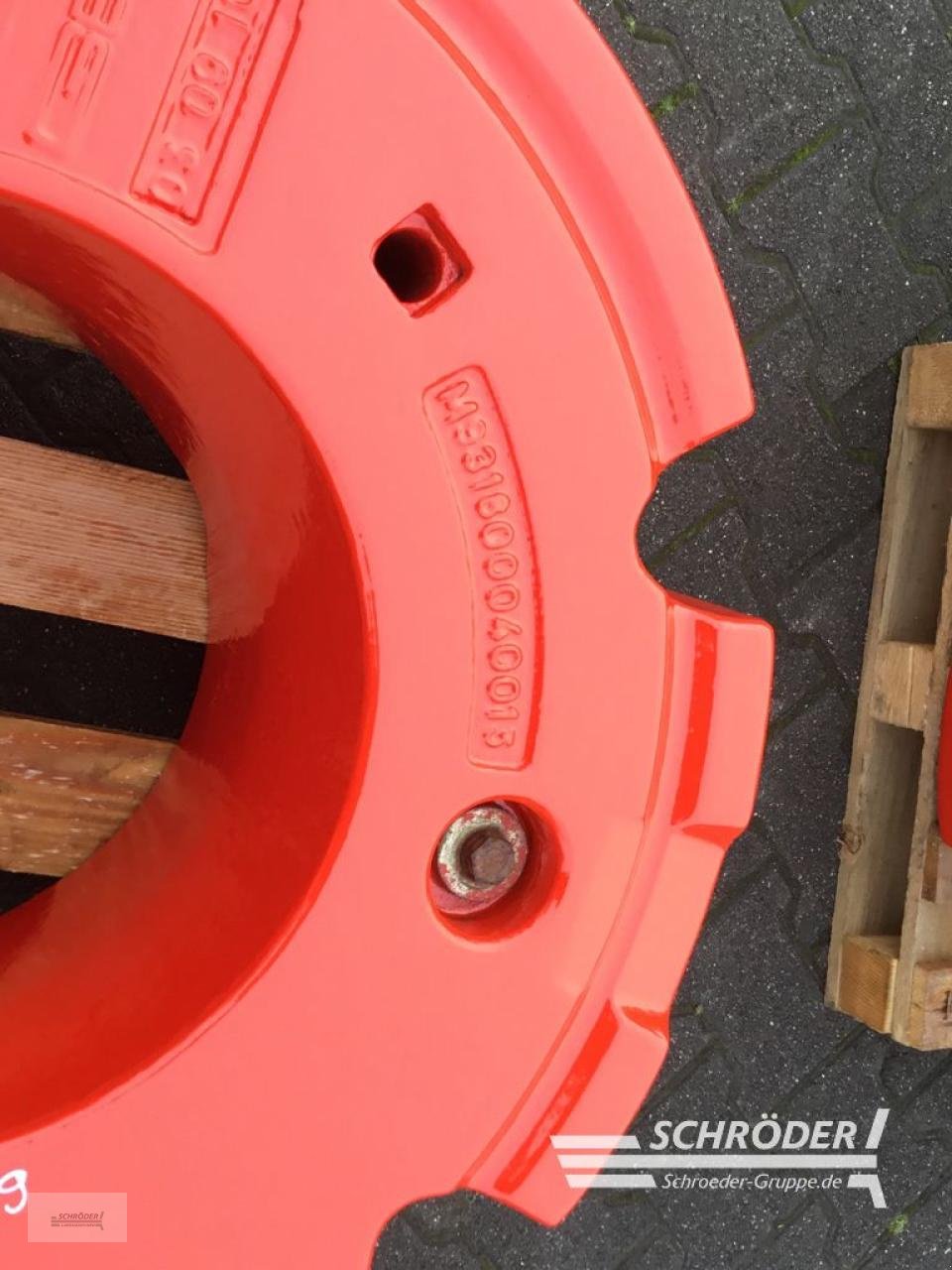 Zwillingsrad des Typs Fendt RADGEWICHTE /BELASTUNGSGEWICHTE 2X1000KG, Gebrauchtmaschine in Westerstede (Bild 3)