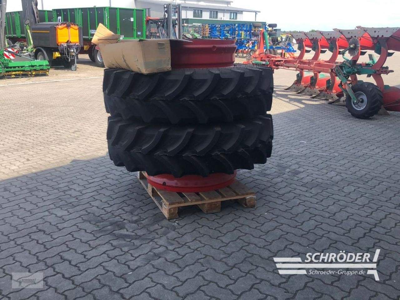 Zwillingsrad typu Fendt ZWILLINGSRÄDER 420/85 R34 + VERSCHLÜSSE, Gebrauchtmaschine v Wildeshausen (Obrázek 1)