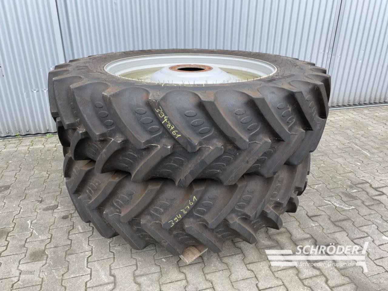 Zwillingsrad typu Massey Ferguson 2X BKT 480/80 R46 (PASSEND MF 7S), Gebrauchtmaschine v Wildeshausen (Obrázek 1)