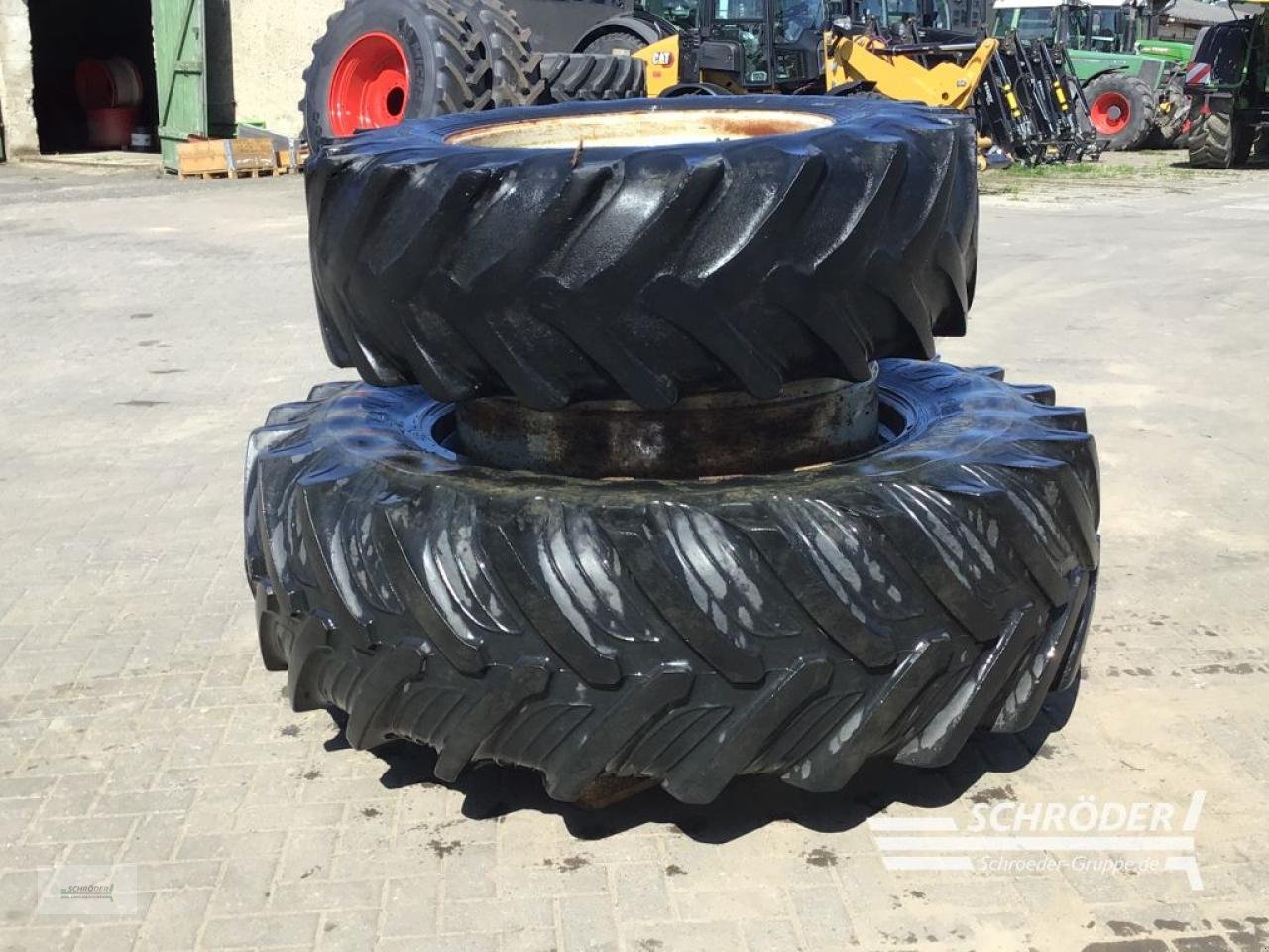 Zwillingsrad typu Massey Ferguson ZWILLINGSRÄDER 2X 16.9 R30 + 2X 20.8 R42, Gebrauchtmaschine v Penzlin (Obrázek 7)
