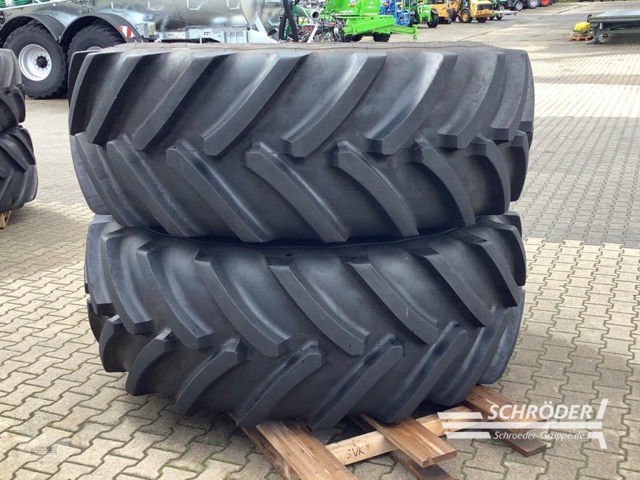 Zwillingsrad typu Michelin 2X 710/75 R42, Gebrauchtmaschine v Wildeshausen (Obrázek 2)
