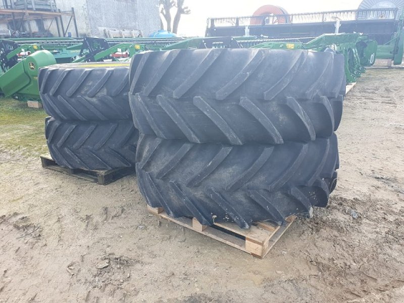 Zwillingsrad Türe ait Michelin PNEUS, Gebrauchtmaschine içinde PITHIVIERS Cedex (resim 1)