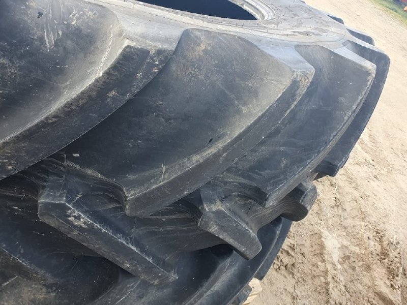 Zwillingsrad Türe ait Michelin PNEUS, Gebrauchtmaschine içinde PITHIVIERS Cedex (resim 2)