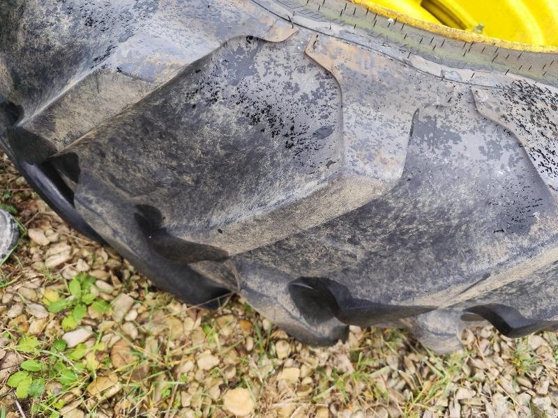 Zwillingsrad del tipo Michelin ROUES ETROITES, Gebrauchtmaschine en CHAUMESNIL (Imagen 4)