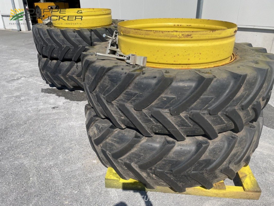 Zwillingsrad του τύπου Michelin Zwillingsräder 520/85R46 zu John Deere, Gebrauchtmaschine σε Rietberg (Φωτογραφία 2)