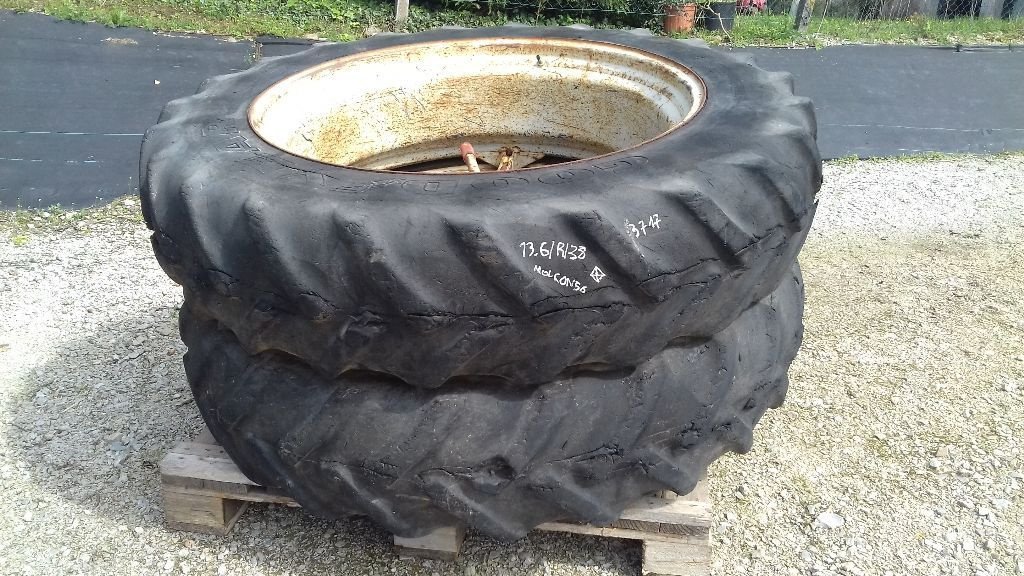 Zwillingsrad типа Molcon 5 BRANCHES, Gebrauchtmaschine в CHAILLOUÉ (Фотография 2)