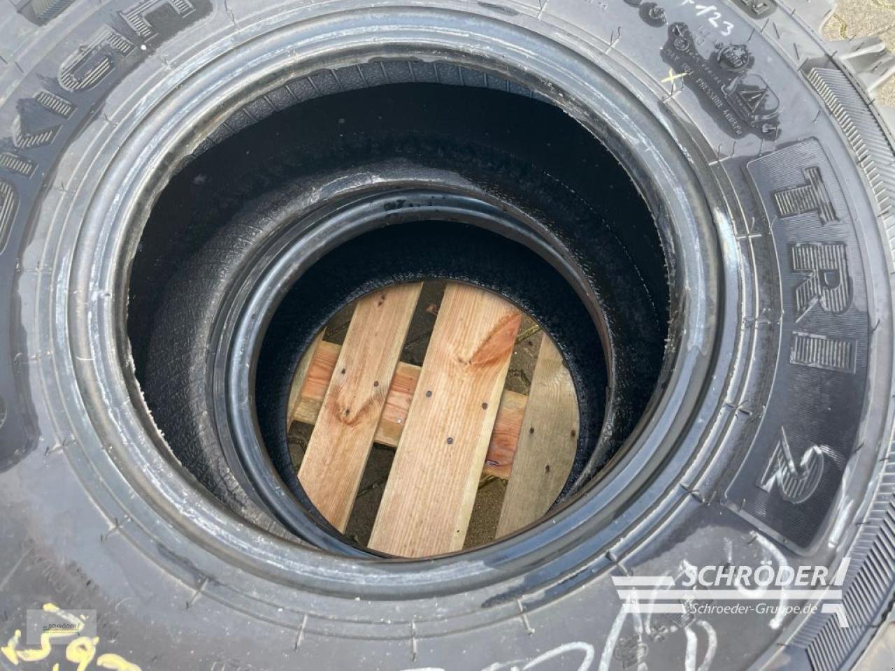 Zwillingsrad typu Nokian 2X 340/80 R18 / 12.5 R18, Neumaschine v Wildeshausen (Obrázek 5)