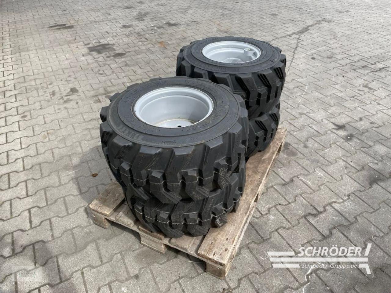 Zwillingsrad typu Schäffer KOMPLETTRÄDER 26X12.00-12 SKD, Gebrauchtmaschine v Wildeshausen (Obrázek 5)