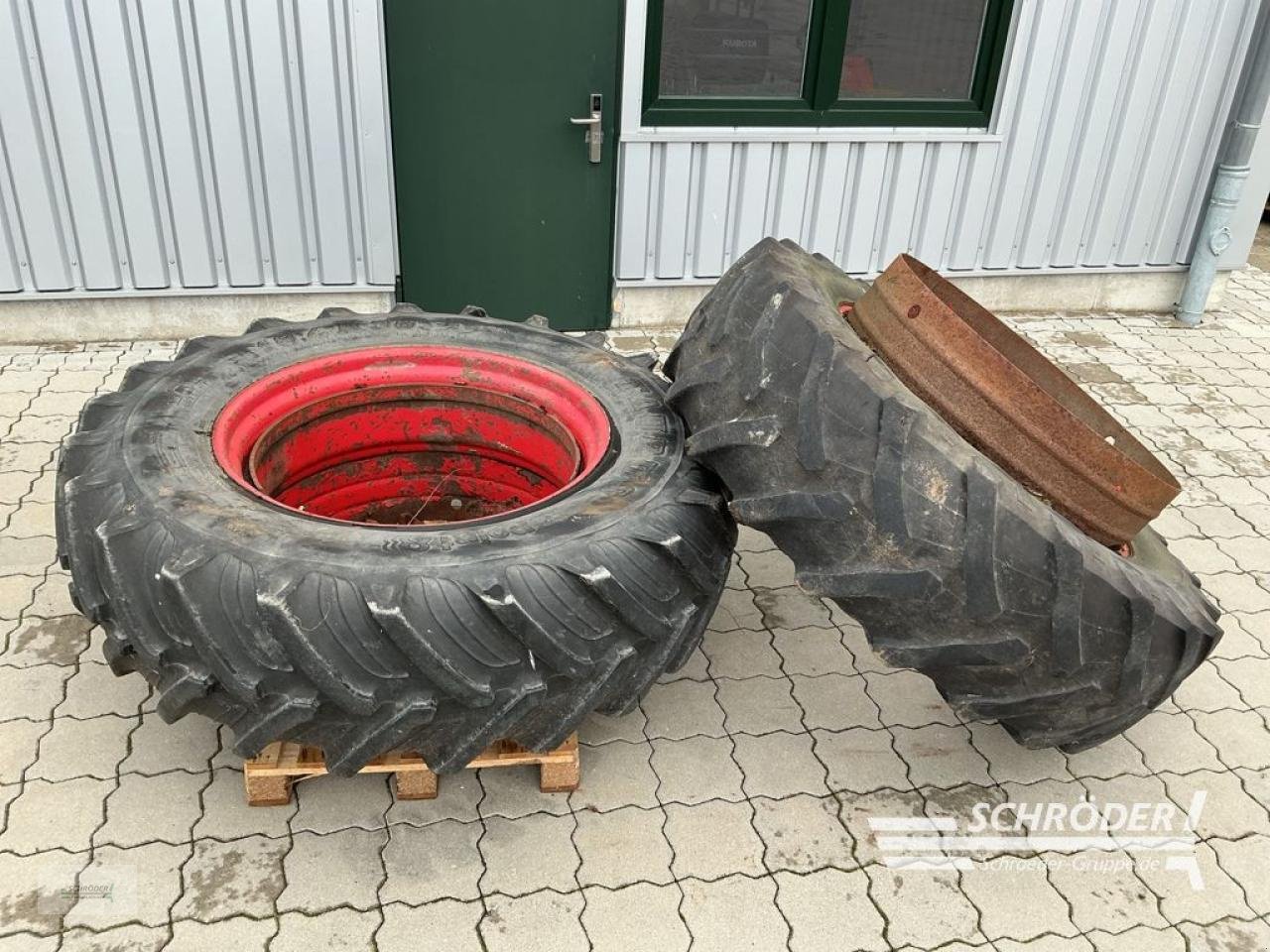 Zwillingsrad typu Sonstige 18.4 R 38 ZWILLINGSBEREIFUNG, Gebrauchtmaschine v Wildeshausen (Obrázek 3)