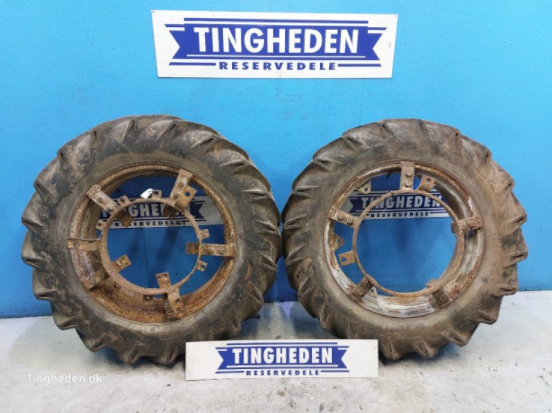Zwillingsrad typu Sonstige 28"   12.4-28, Gebrauchtmaschine v Hemmet (Obrázek 1)