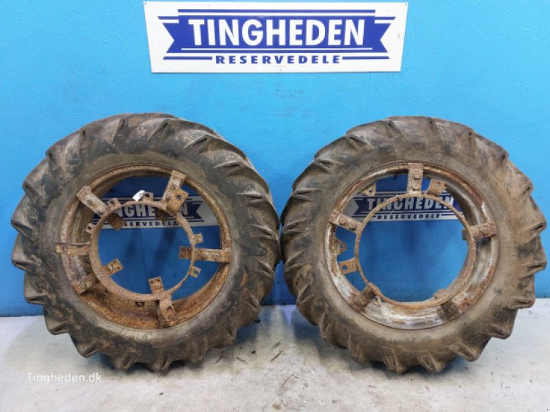 Zwillingsrad typu Sonstige 28"   12.4-28, Gebrauchtmaschine v Hemmet (Obrázek 2)