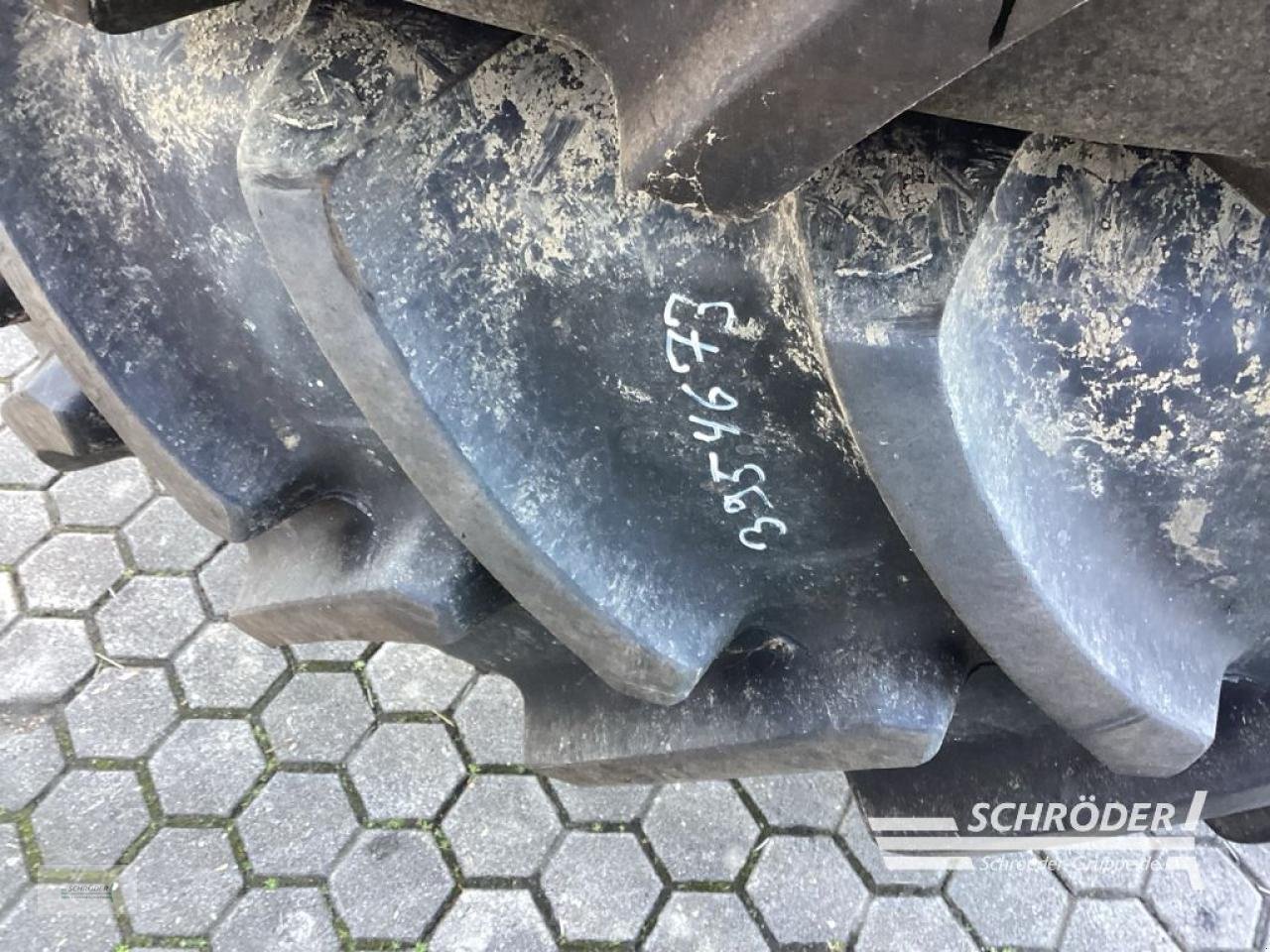 Zwillingsrad des Typs Sonstige 2X 480/80 R46 ZWILLINGSBEREIFUNG, Gebrauchtmaschine in Norden (Bild 3)