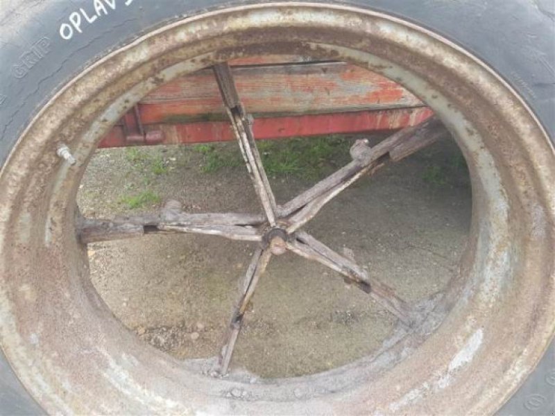 Zwillingsrad des Typs Sonstige 38"   13.6/12-38, Gebrauchtmaschine in Hemmet (Bild 8)