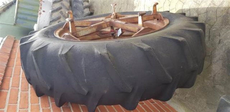 Zwillingsrad des Typs Sonstige 38"   16.9/14-38, Gebrauchtmaschine in Hemmet (Bild 3)