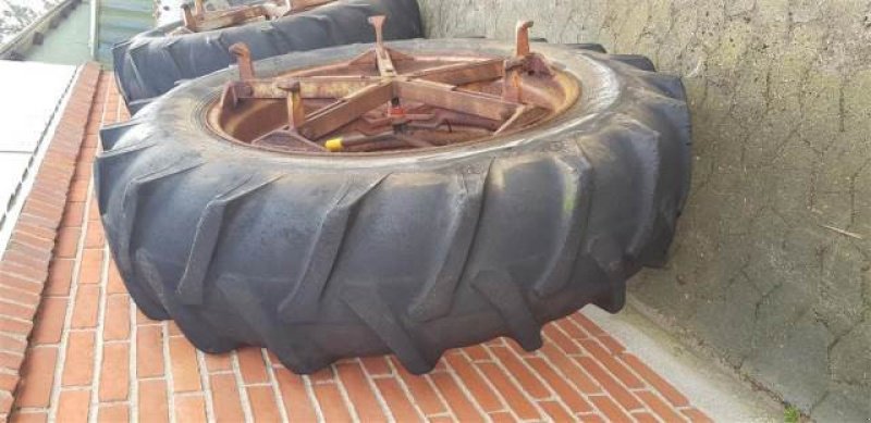 Zwillingsrad des Typs Sonstige 38"   16.9/14-38, Gebrauchtmaschine in Hemmet (Bild 7)