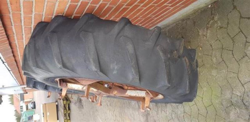 Zwillingsrad des Typs Sonstige 38"   16.9/14-38, Gebrauchtmaschine in Hemmet (Bild 4)