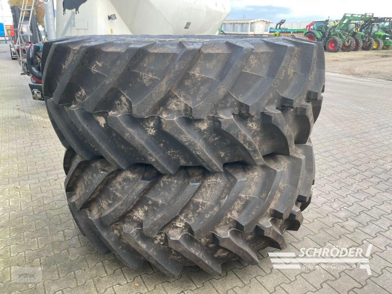 Zwillingsrad типа Trelleborg 1 SATZ 710/75 R 42, Gebrauchtmaschine в Wildeshausen (Фотография 3)