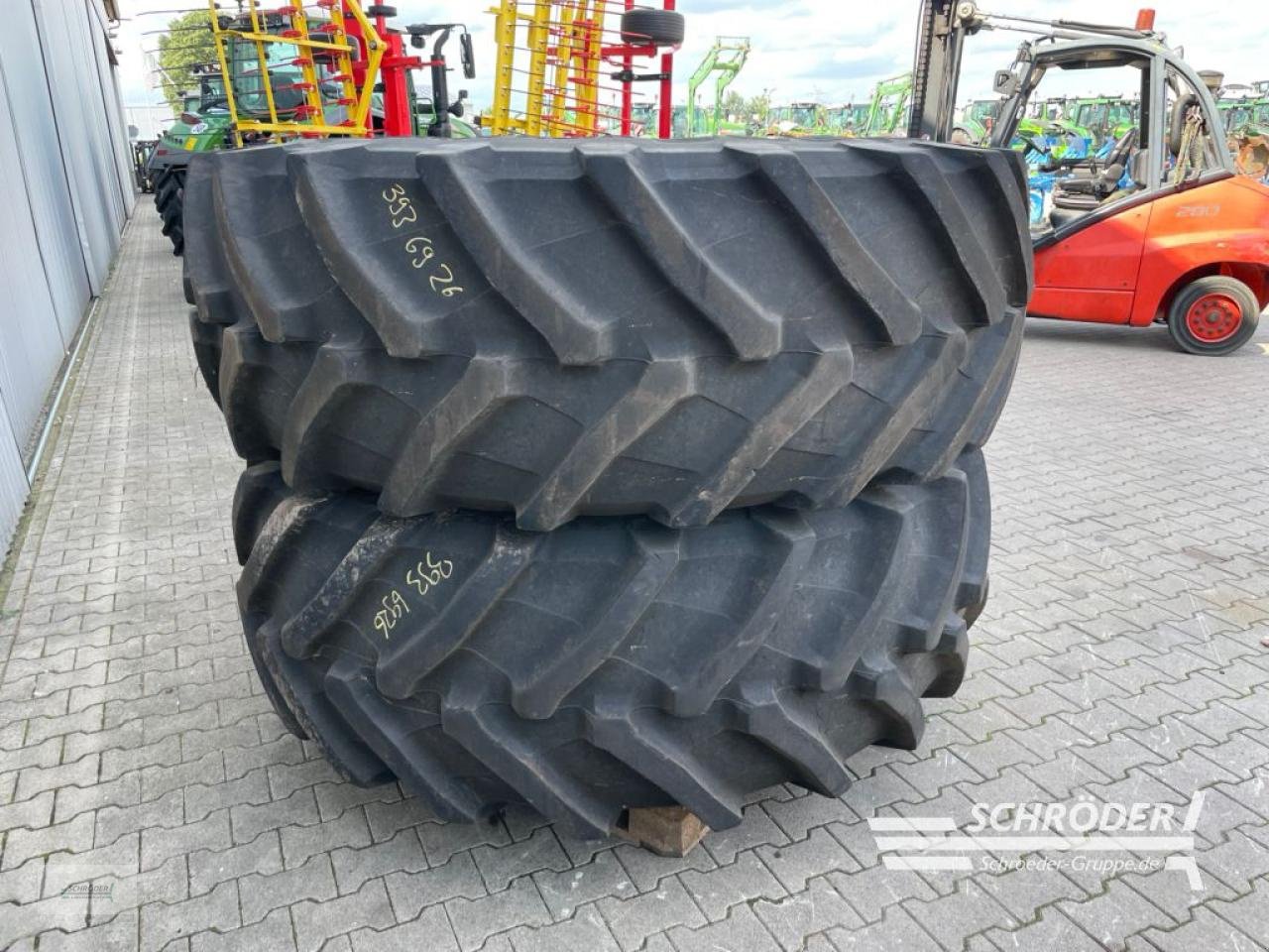 Zwillingsrad des Typs Trelleborg 2X 650/85 R38, Gebrauchtmaschine in Penzlin (Bild 2)