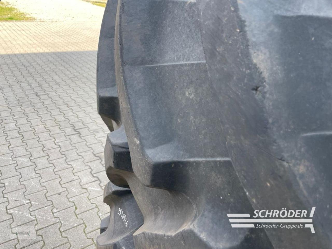 Zwillingsrad des Typs Trelleborg 2X 650/85 R38, Gebrauchtmaschine in Penzlin (Bild 4)