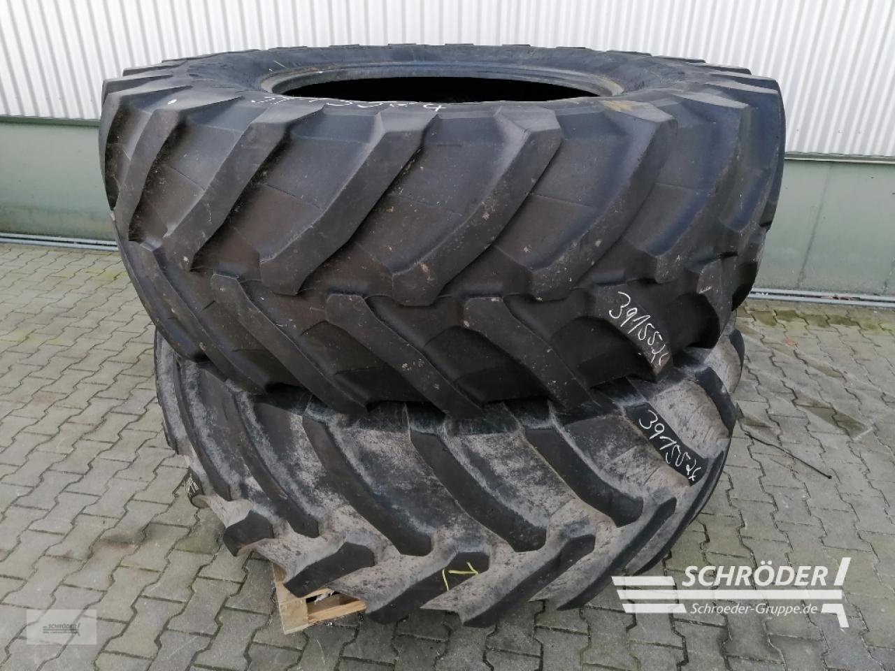 Zwillingsrad des Typs Trelleborg 2X 710/70 R 38, Gebrauchtmaschine in Wildeshausen (Bild 1)