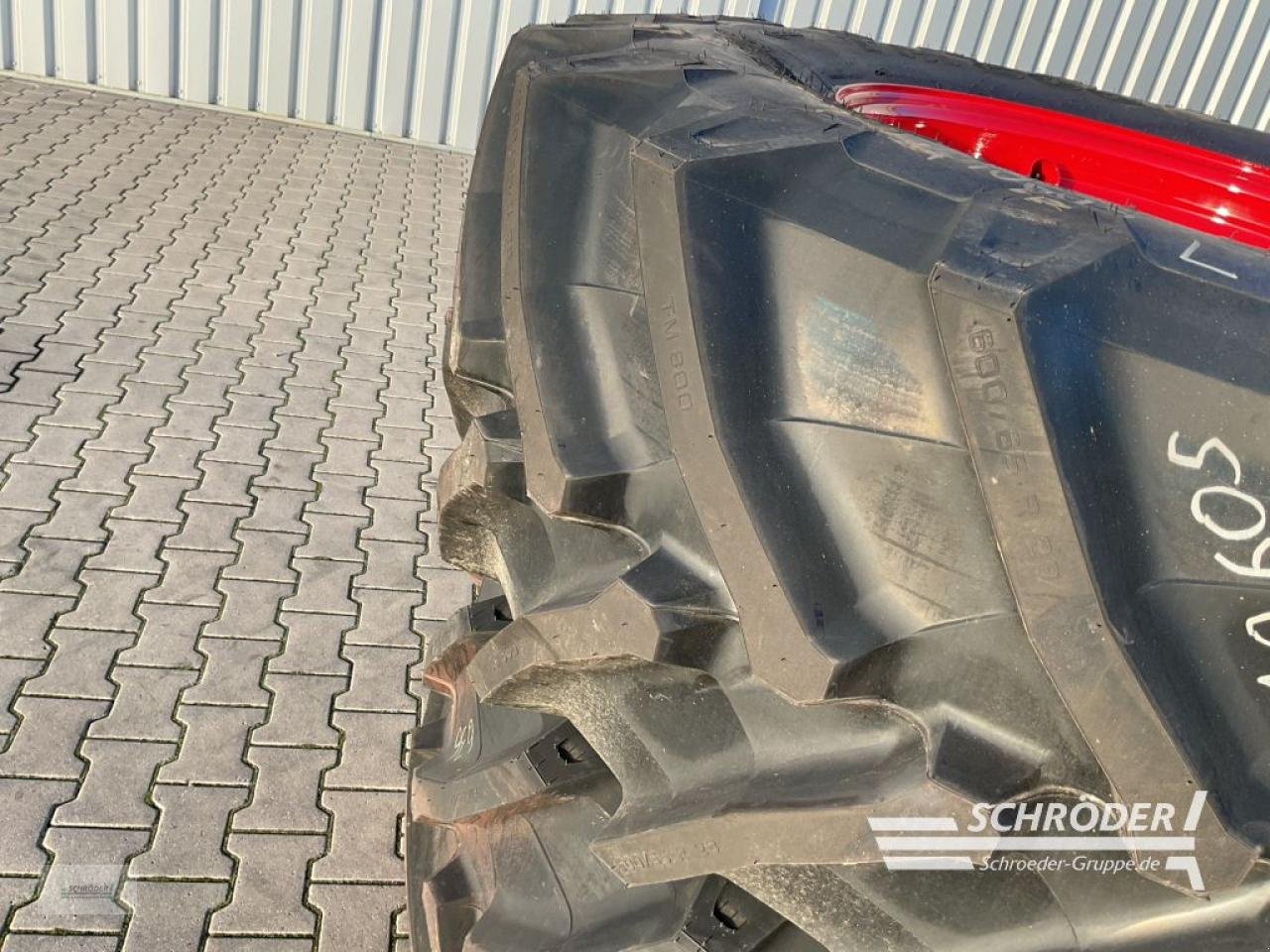 Zwillingsrad van het type Trelleborg 600/65 R28 + 710/70 R38 TRELLEBORG, Gebrauchtmaschine in Scharrel (Foto 12)