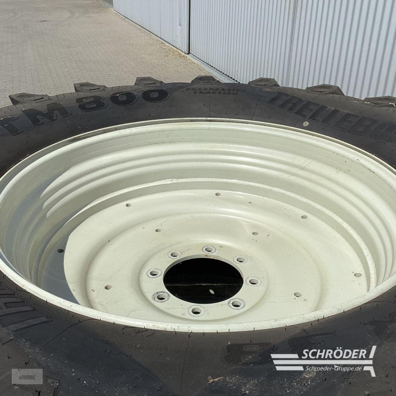 Zwillingsrad типа Valtra KOMPLETTRÄDER 540/65 R28 + 650/65 R38 TB, Gebrauchtmaschine в Schwarmstedt (Фотография 2)