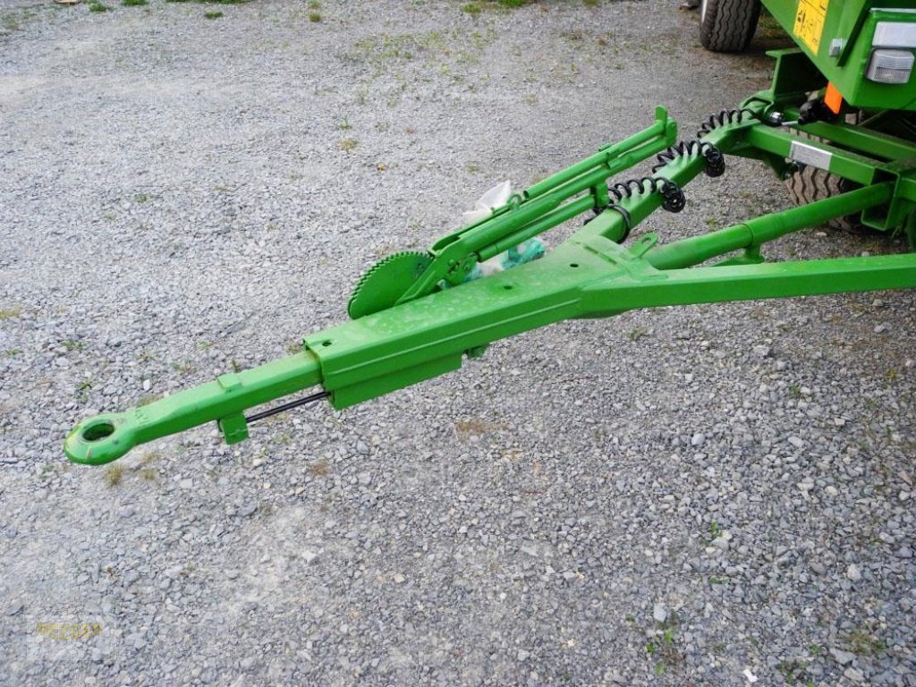 Ballensammelwagen of the type PRONAR T022 (Auflaufbremse), Neumaschine in Ditzingen (Picture 4)