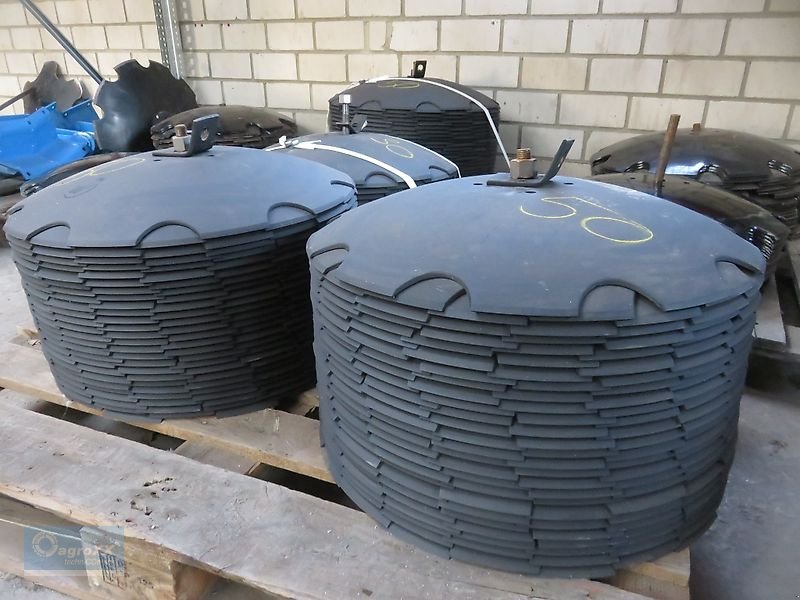Kurzscheibenegge Türe ait AgroXX Avaterra--Gezackte Hohlscheibe 560mm x 4 Loch, LK: 115mm- passend für: --agroXX, Mandam, Bremer, Saphir, Meyer--, Neumaschine içinde Ennigerloh (resim 3)
