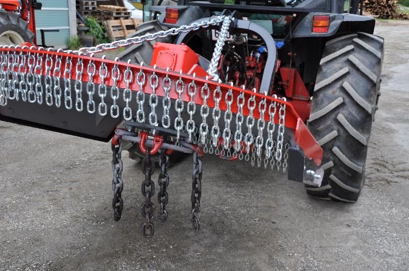 Holzhacker & Holzhäcksler Türe ait Conpexim Forstmulcher mit Ketten sehr robust, Neumaschine içinde Apetlon (resim 2)