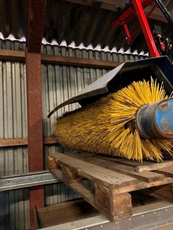 Anbaukehrmaschine от тип GMR FM 1200 KOST, Gebrauchtmaschine в Rødding (Снимка 2)